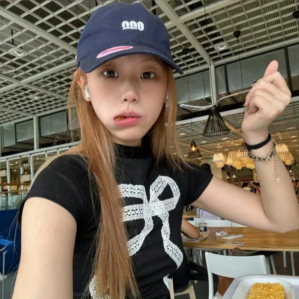 扑克房
